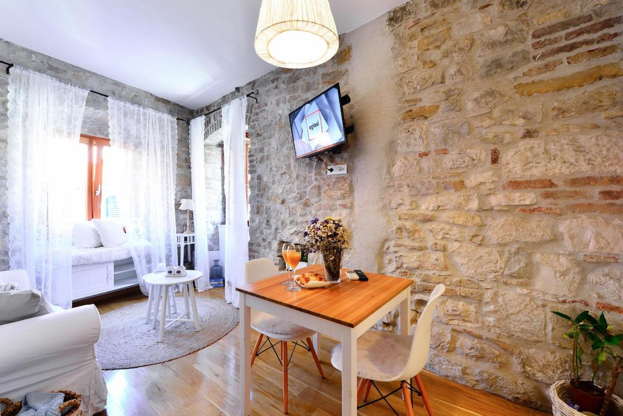 Apartments Toma Split Exterior foto